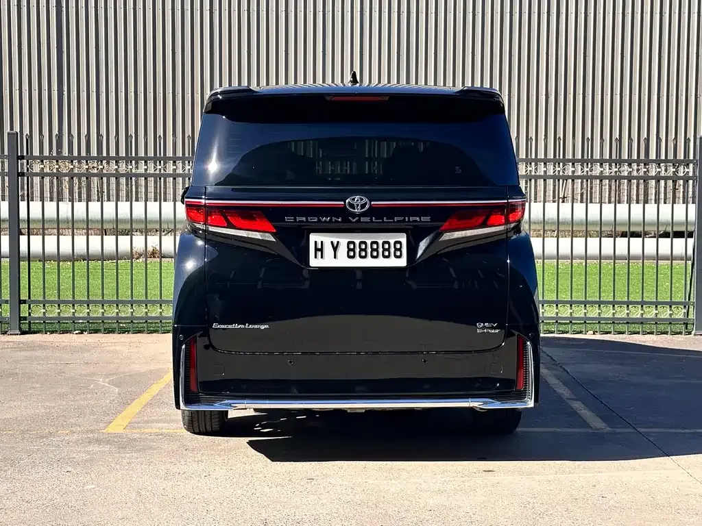 Toyota Vellfire 2023 из CN, фото 6