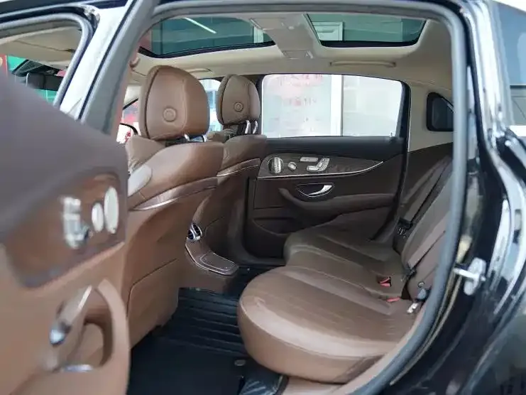 Mercedes-Benz E-Class 2021 из CN, фото 6