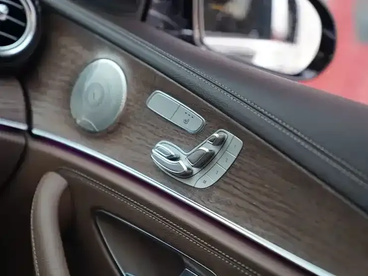 Mercedes-Benz E-Class 2021 из CN, фото 9
