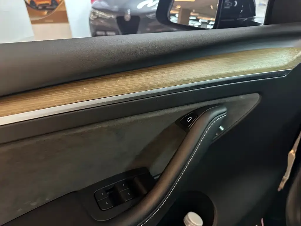 Tesla Model Y 2022 из CN, фото 5