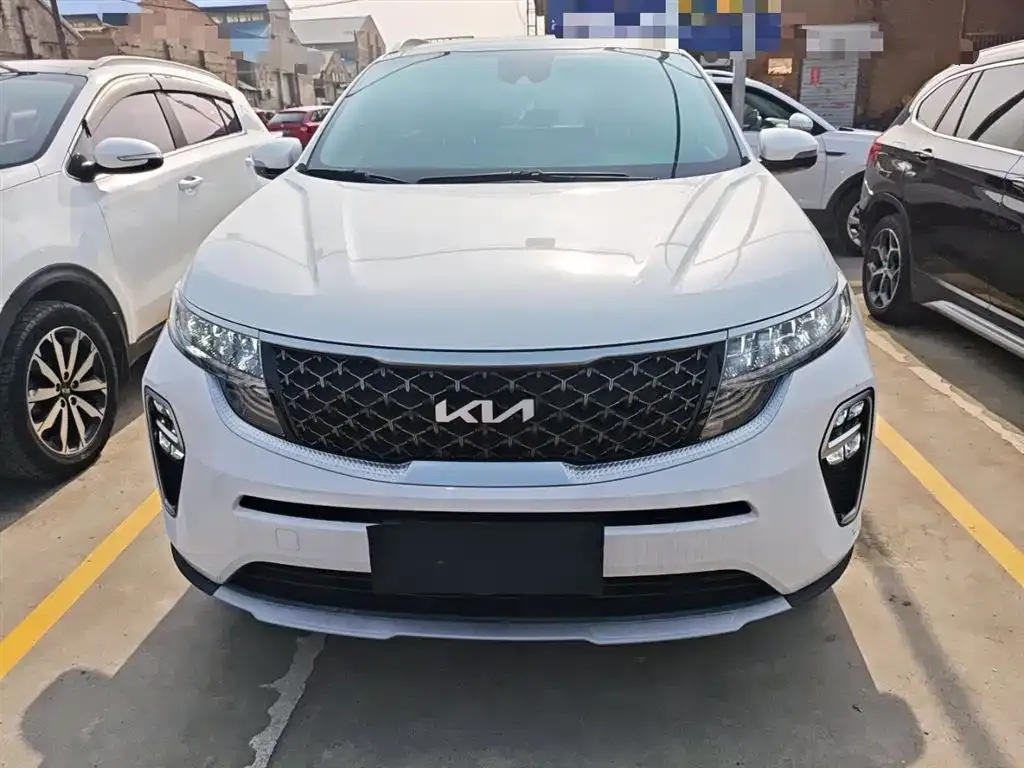 Kia KX5 2022 из CN, фото 3