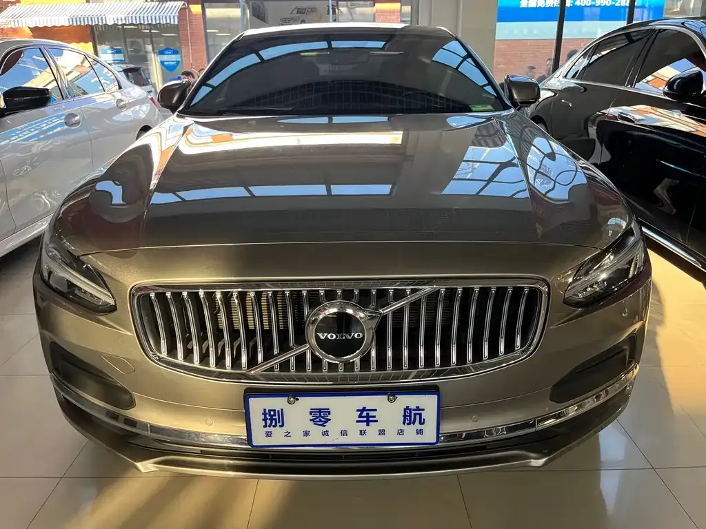 Volvo S90 2022 из CN, фото 2
