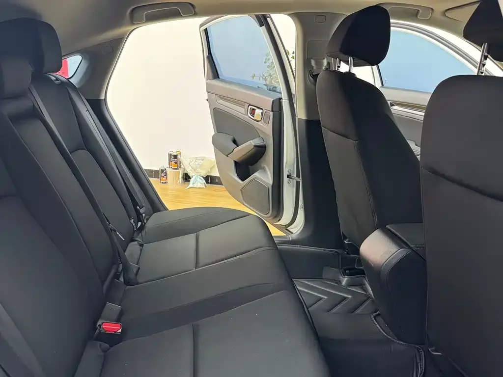 Honda Civic 2024 из CN, фото 7