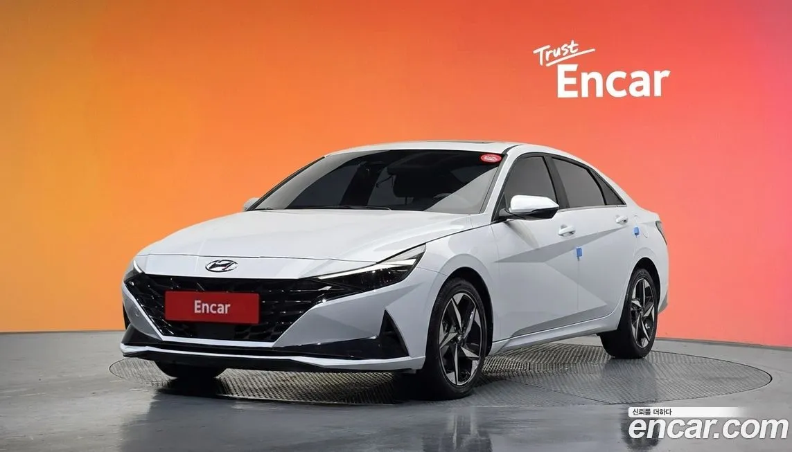 Hyundai AVANTE 2023 из KR, фото 1