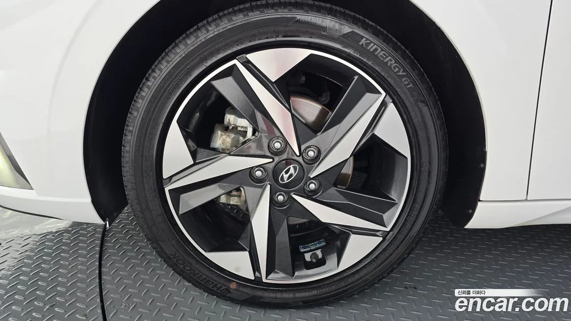 Hyundai AVANTE 2023 из KR, фото 5
