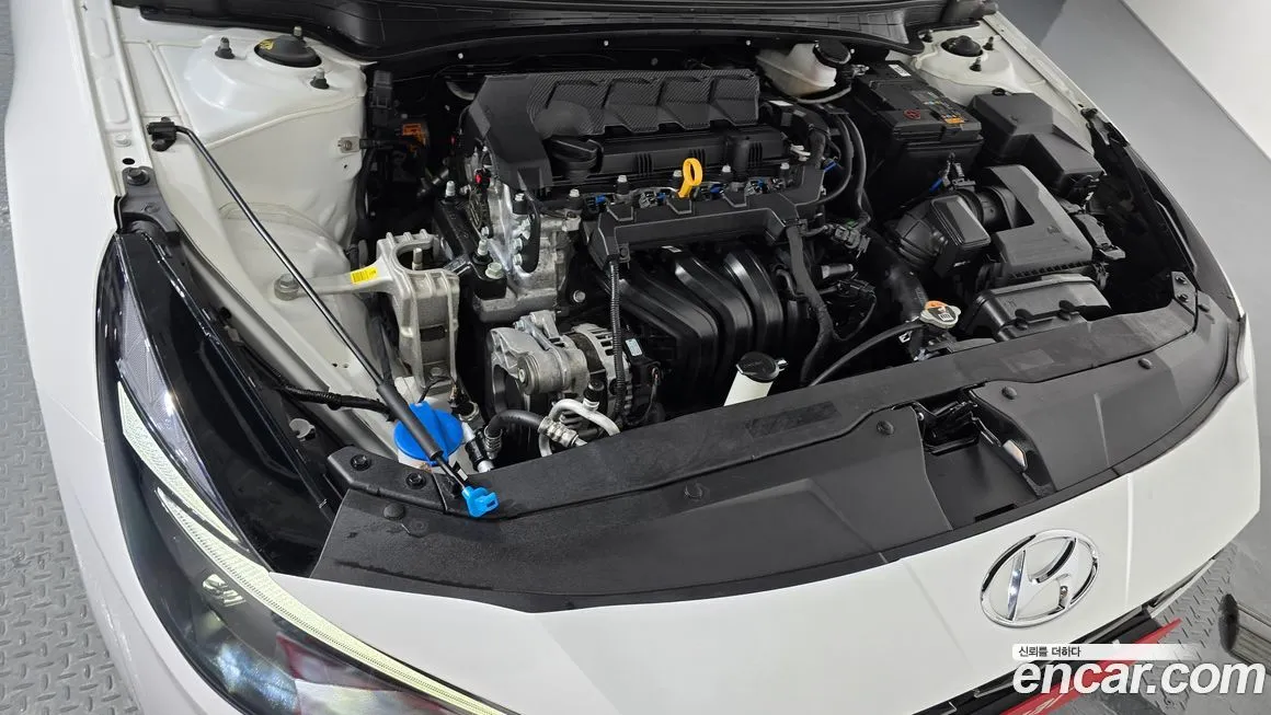 Hyundai AVANTE 2023 из KR, фото 6