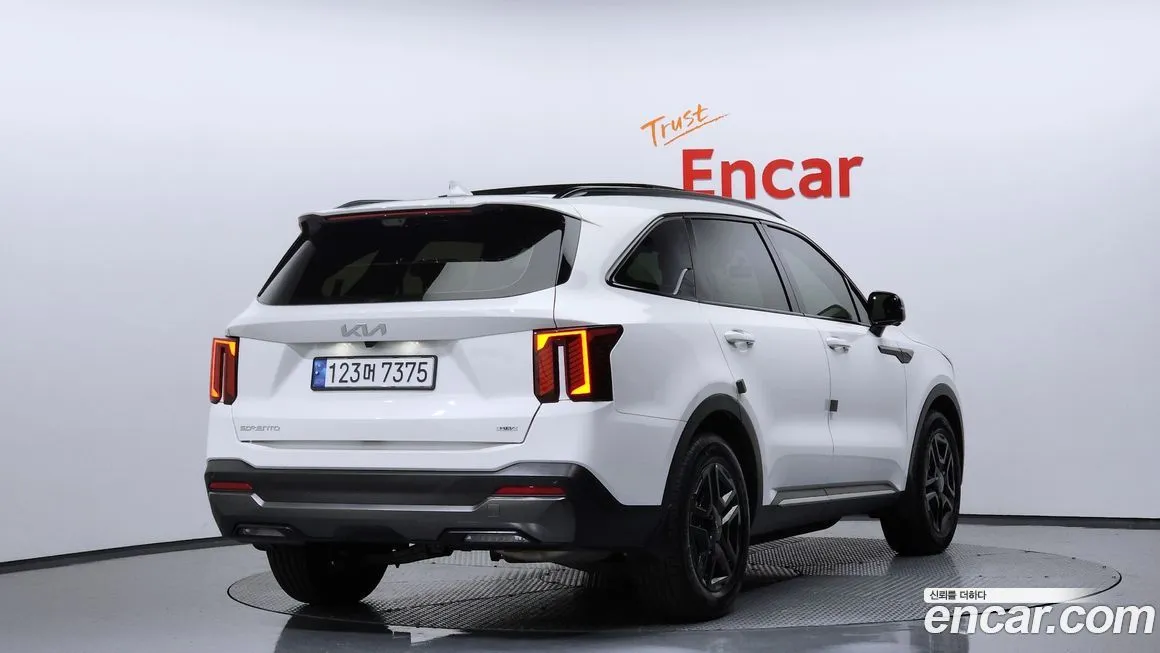Kia Sorento 2024 из KR, фото 2
