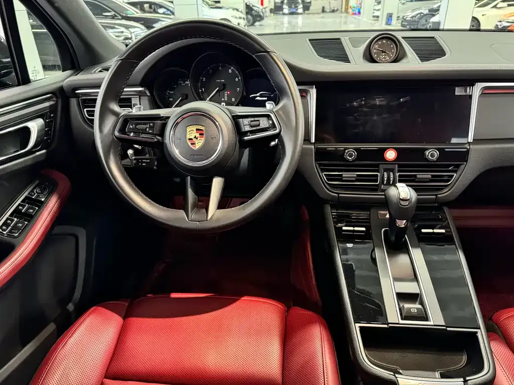 Porsche Macan 2023 из CN, фото 6