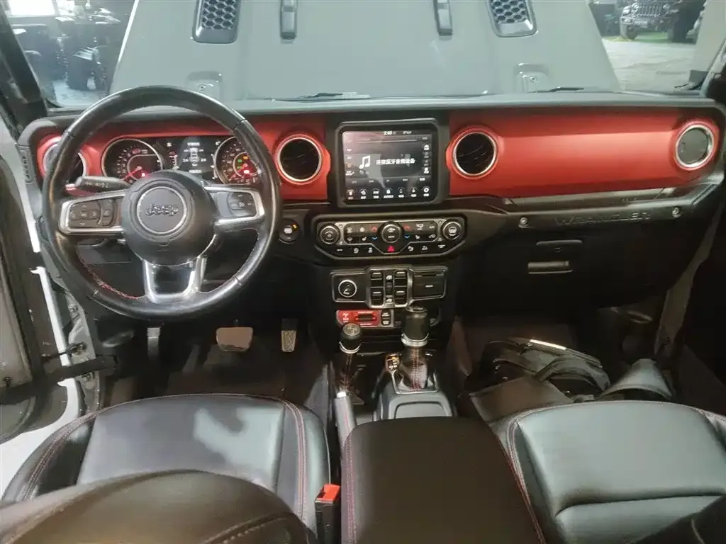 Jeep Wrangler 2022 из CN, фото 10