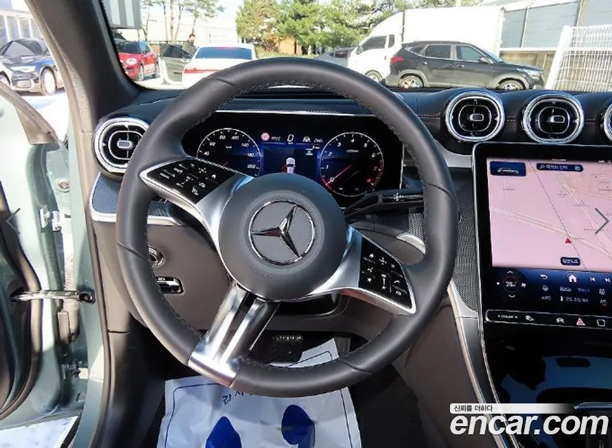 Mercedes-Benz GLC-Class 2025 из KR, фото 8