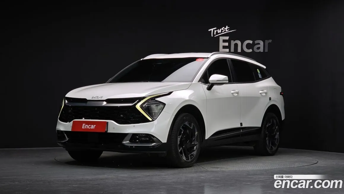 Kia Sportage — фото 1