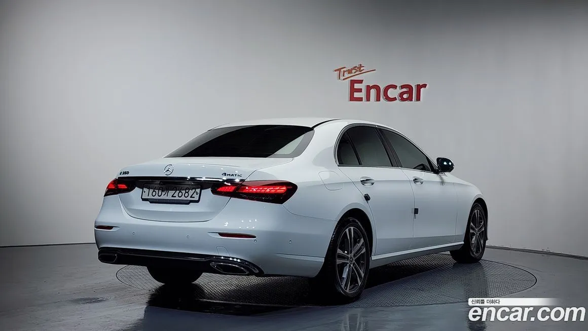 Mercedes-Benz E-Class 2021 из KR, фото 2