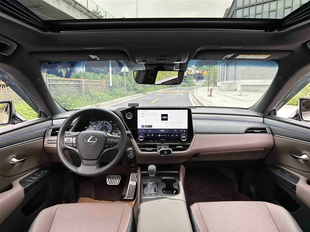 Lexus ES 2025 из CN, фото 8
