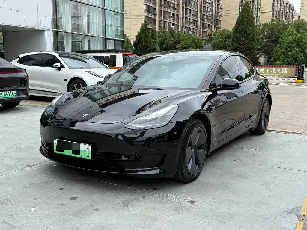 Tesla Model 3 2023 из CN, фото 1
