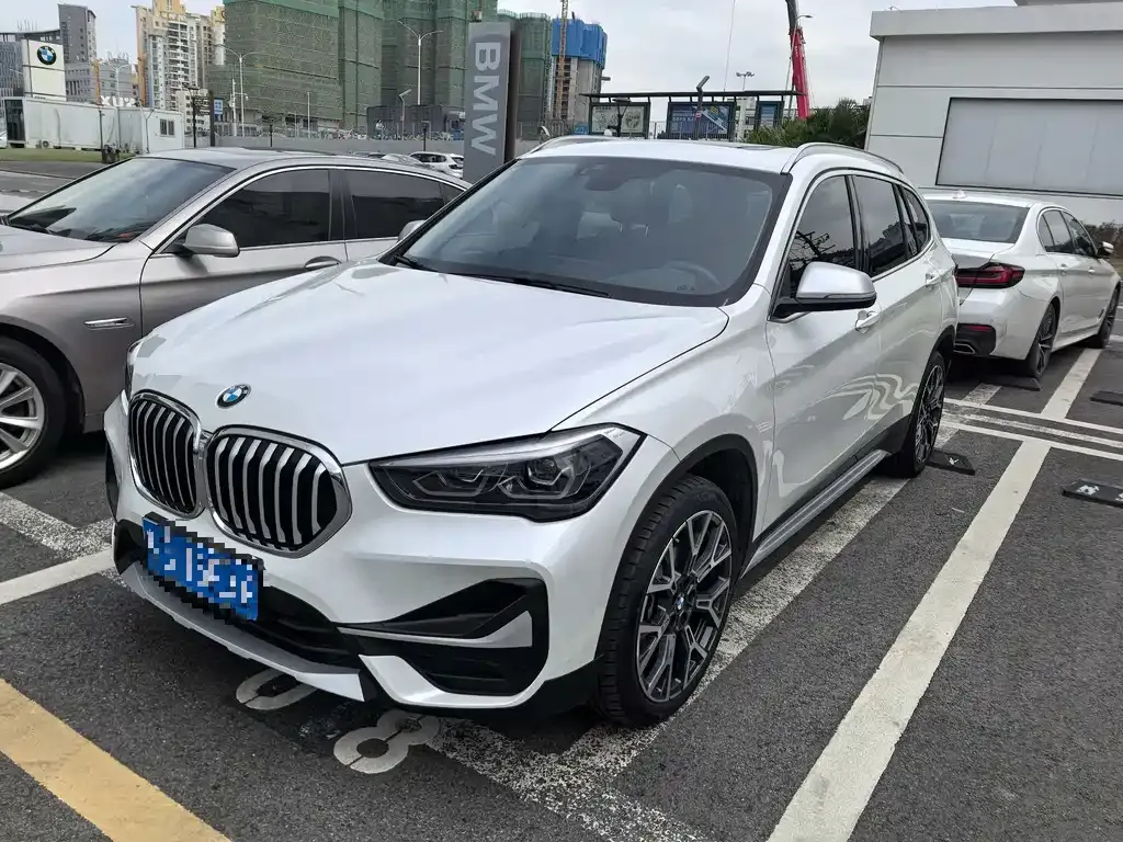 BMW X1 2021 из CN, фото 1