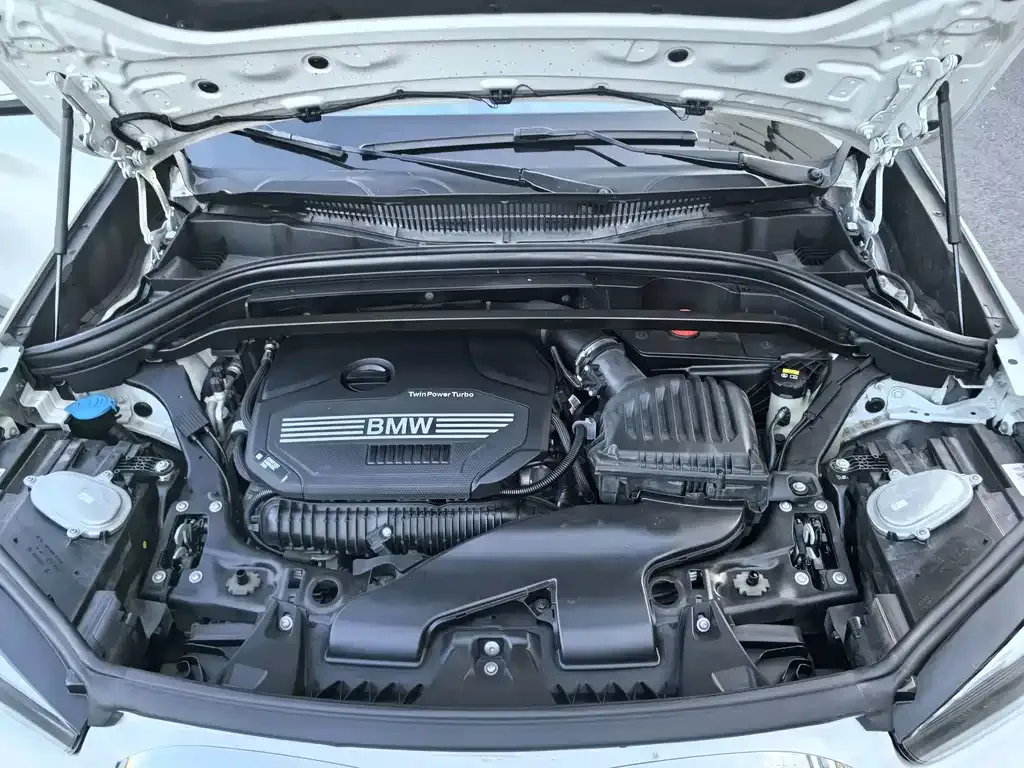 BMW X1 2021 из CN, фото 7