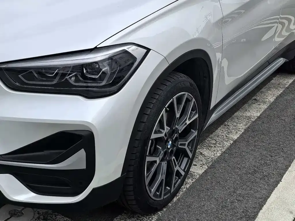 BMW X1 2021 из CN, фото 9