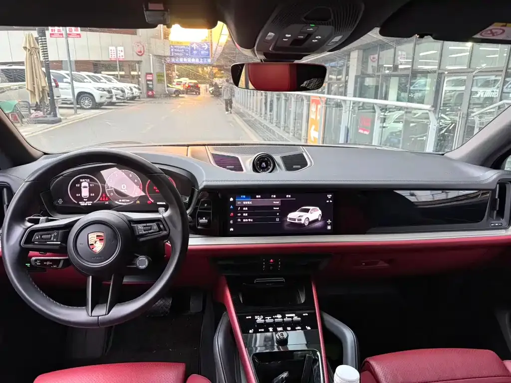 Porsche Cayenne 2024 из CN, фото 3