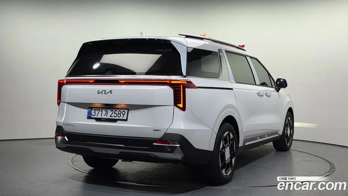 Kia Carnival 2025 из KR, фото 2