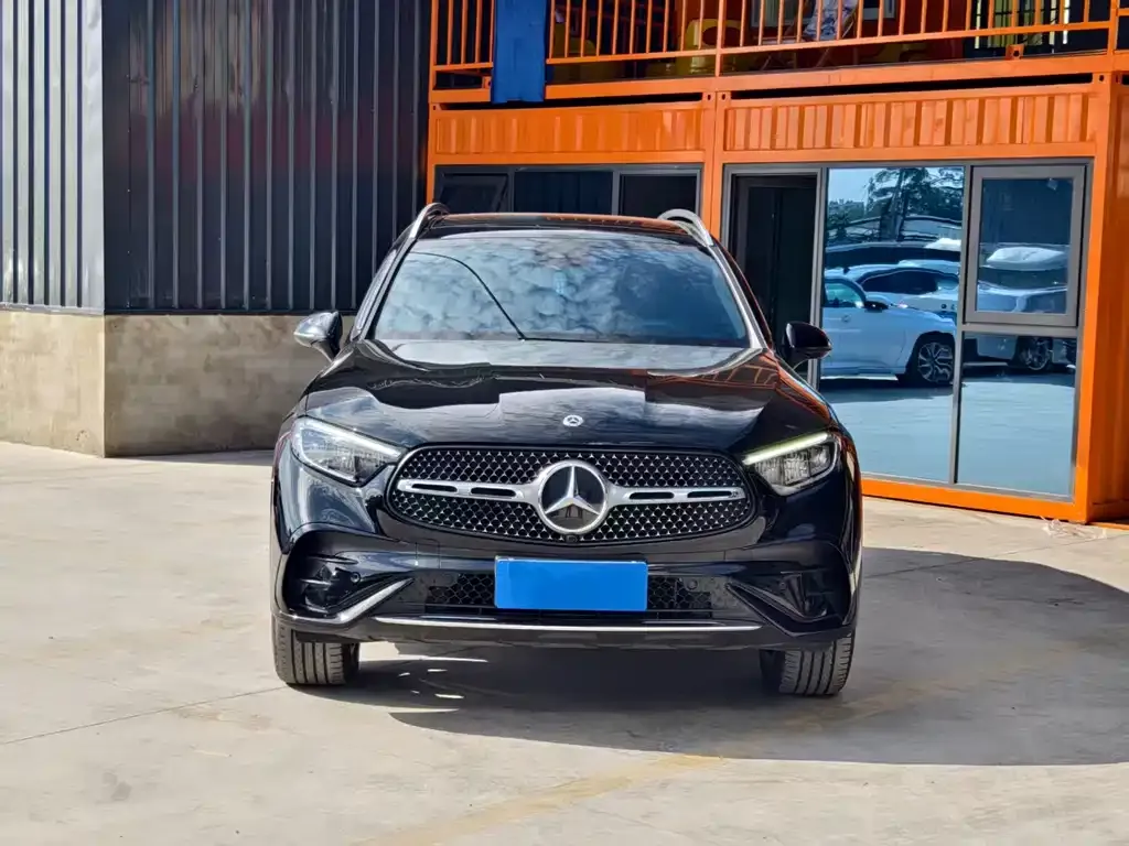 Mercedes-Benz GLC 2023 из CN, фото 2