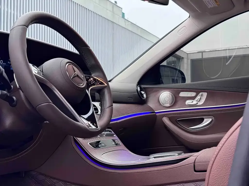 Mercedes-Benz E-Class 2023 из CN, фото 8