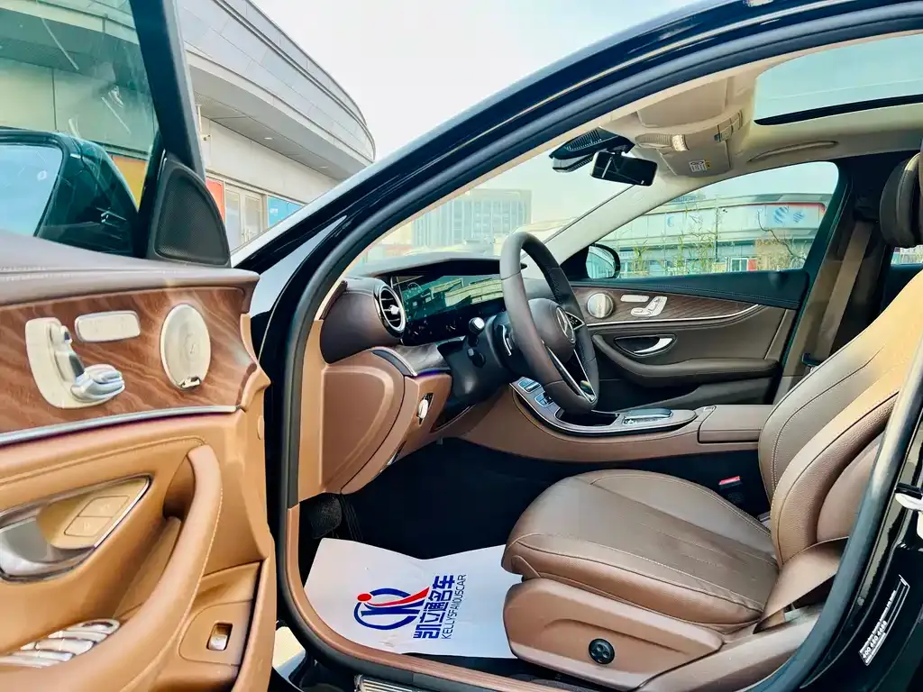 Mercedes-Benz E-Class 2023 из CN, фото 10