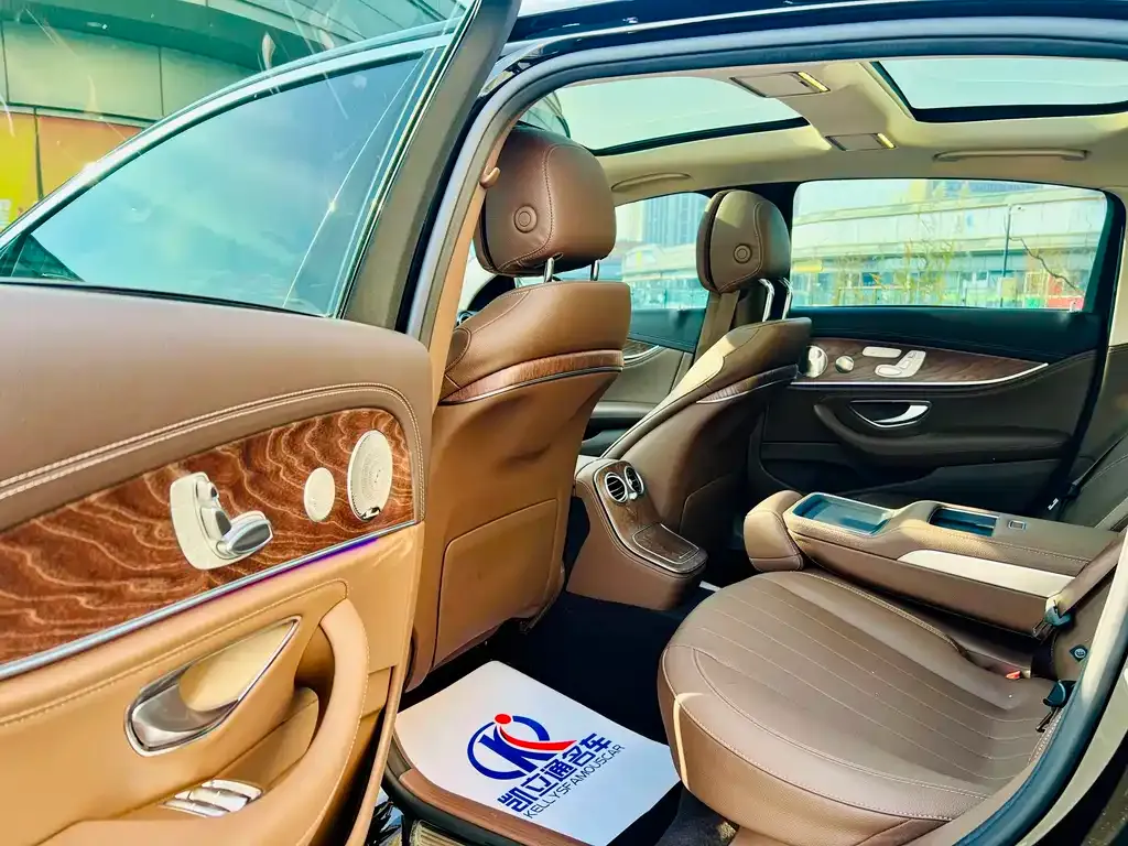 Mercedes-Benz E-Class 2023 из CN, фото 6