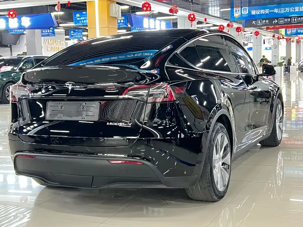 Tesla Model Y 2022 из CN, фото 8