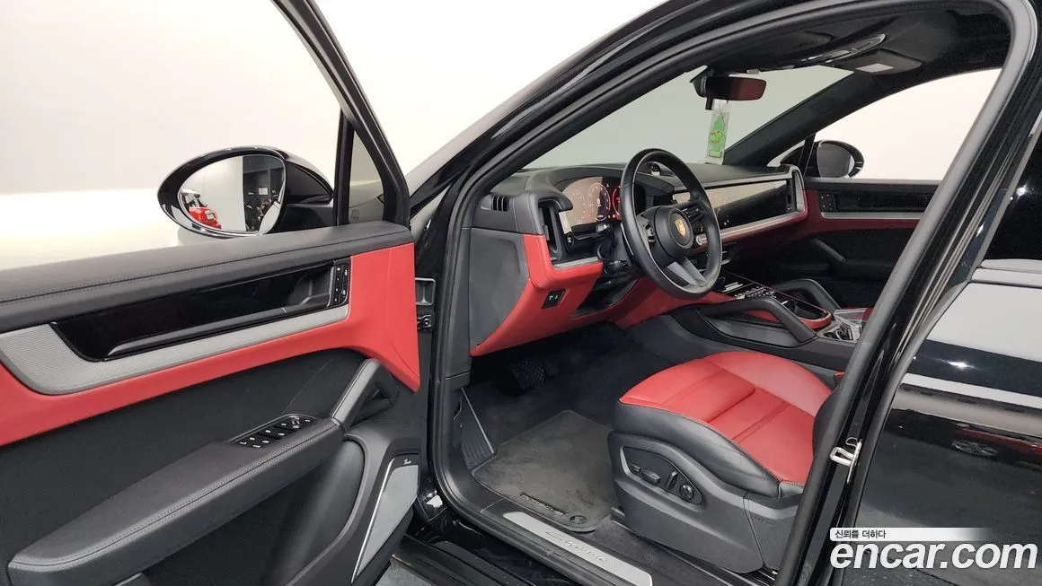 Porsche Cayenne 2024 из KR, фото 10