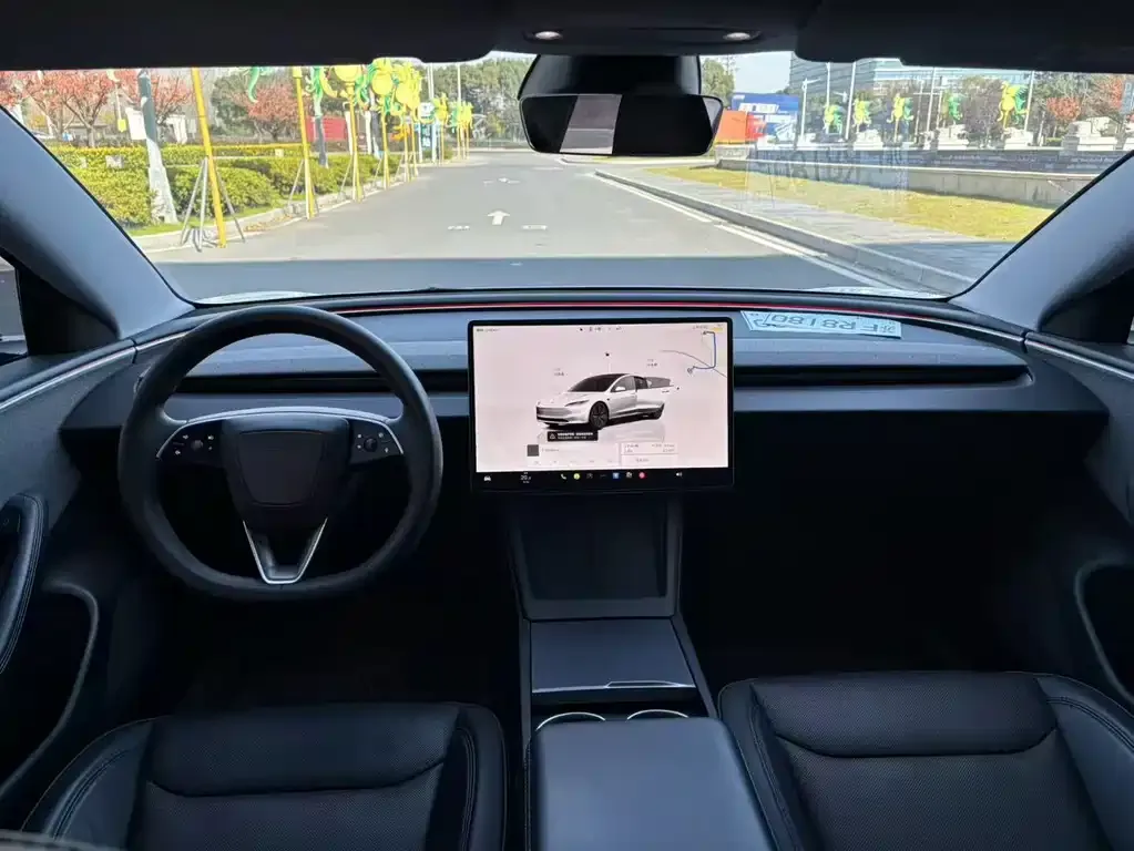 Tesla Model 3 2024 из CN, фото 8