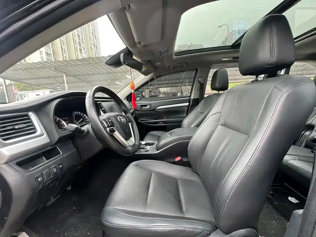 Toyota Highlander 2022 из CN, фото 6