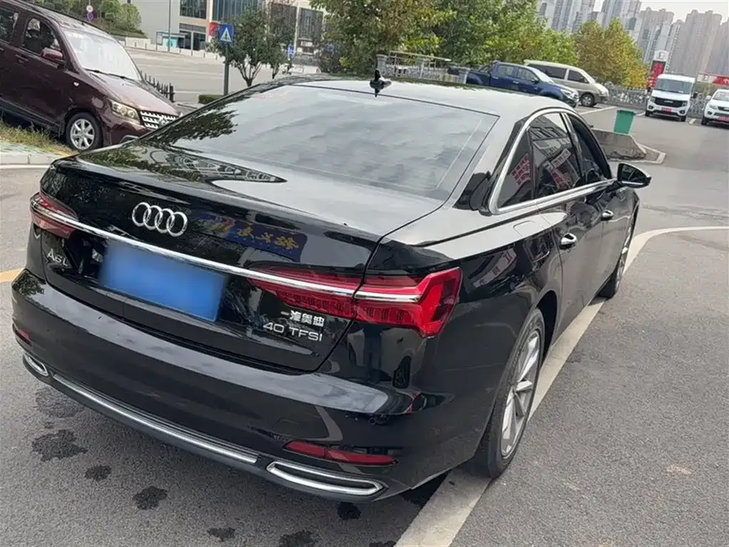 Audi A6L 2021 из CN, фото 10