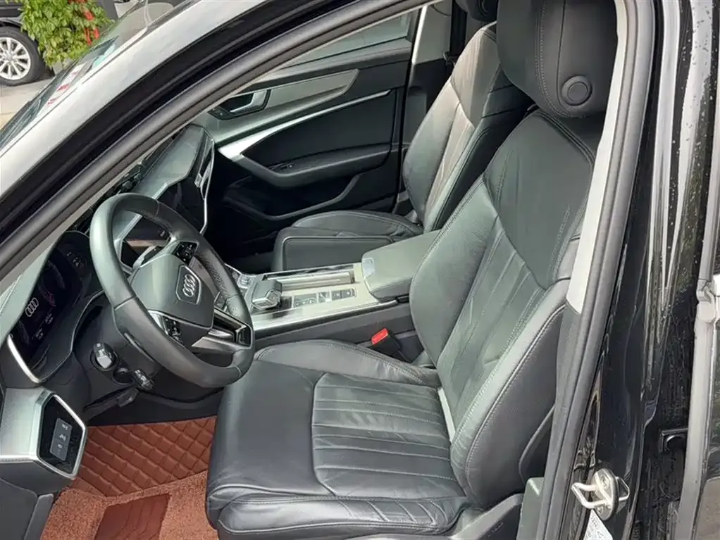 Audi A6L 2021 из CN, фото 8