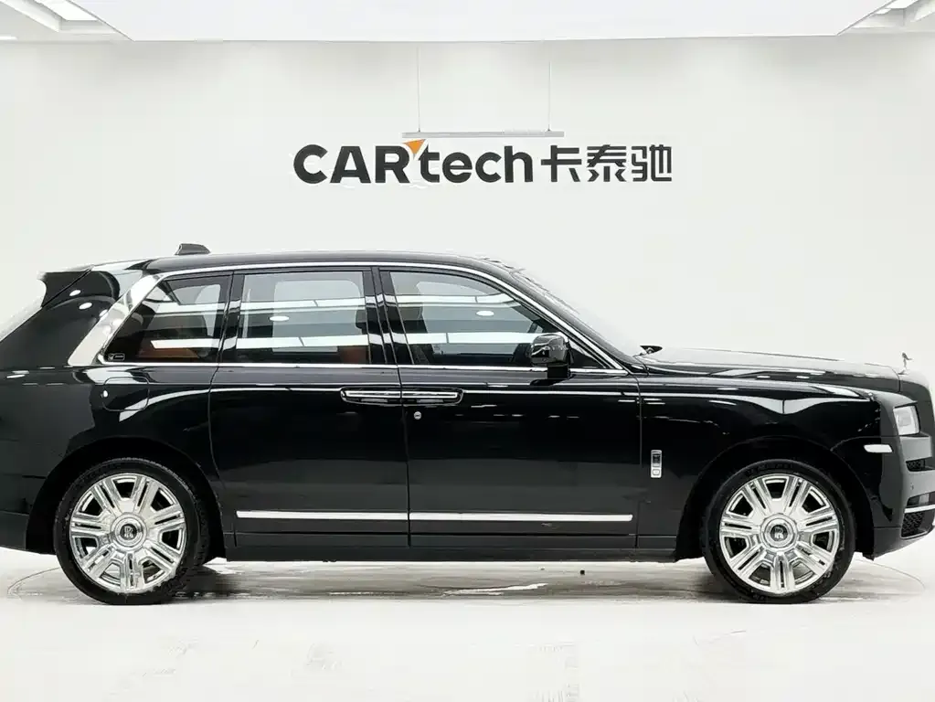 Rolls-Royce Cullinan 2021 из CN, фото 5