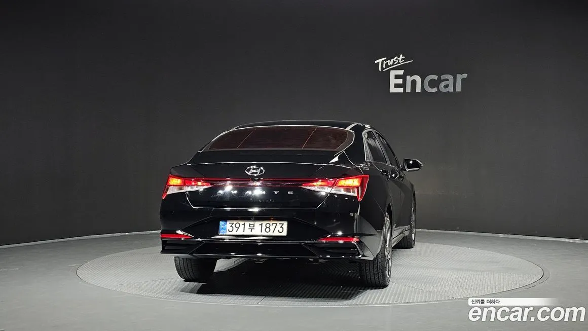 Hyundai AVANTE — фото 4