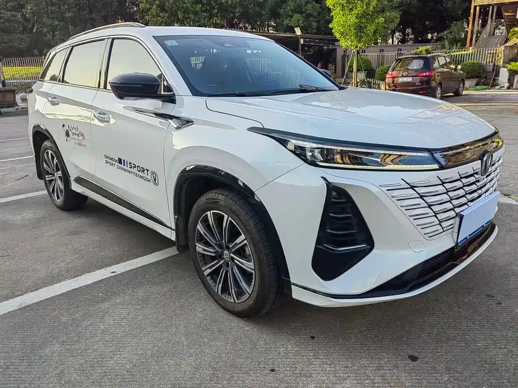Changan CS75PLUS 2024 из CN, фото 3