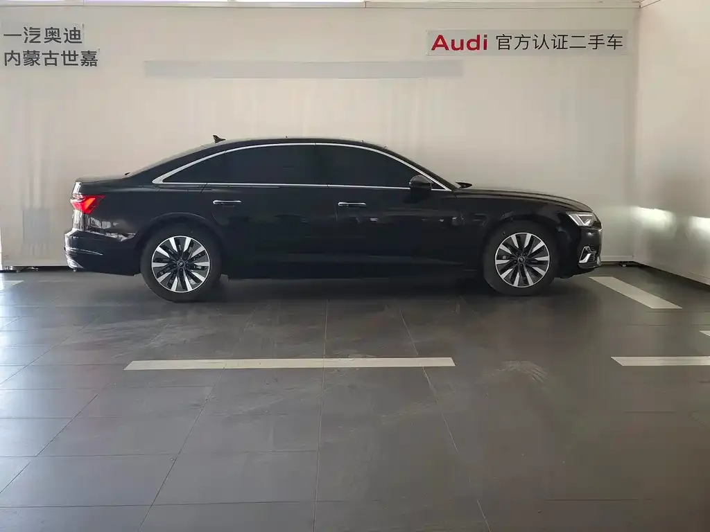 Audi A6L 2023 из CN, фото 4