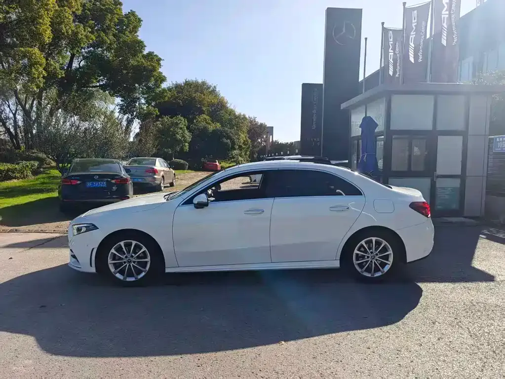 Mercedes-Benz A-Class 2022 из CN, фото 10