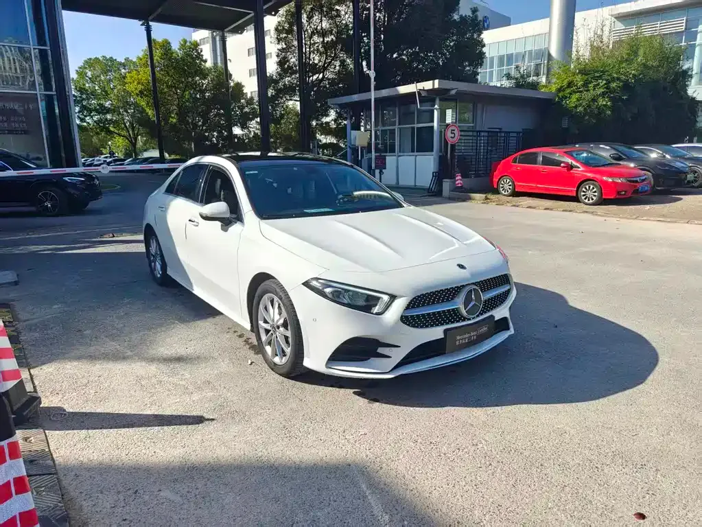 Mercedes-Benz A-Class 2022 из CN, фото 3