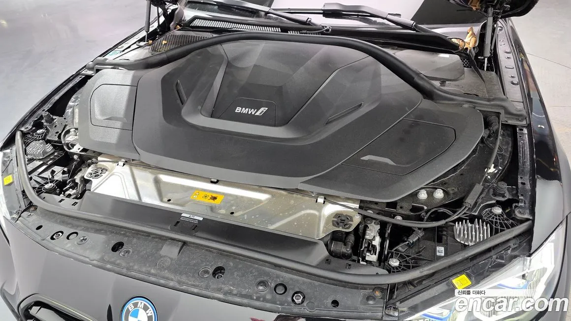 BMW i4 2024 из KR, фото 6
