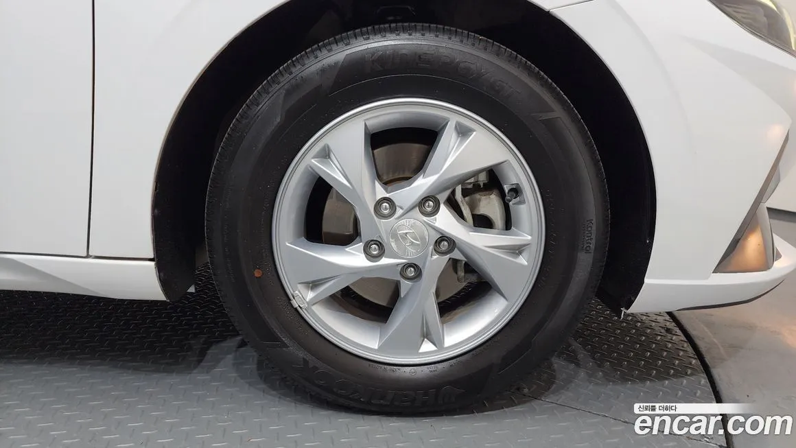 Hyundai AVANTE 2021 из KR, фото 5