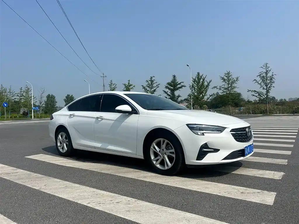 Buick Regal 2022 из CN, фото 3