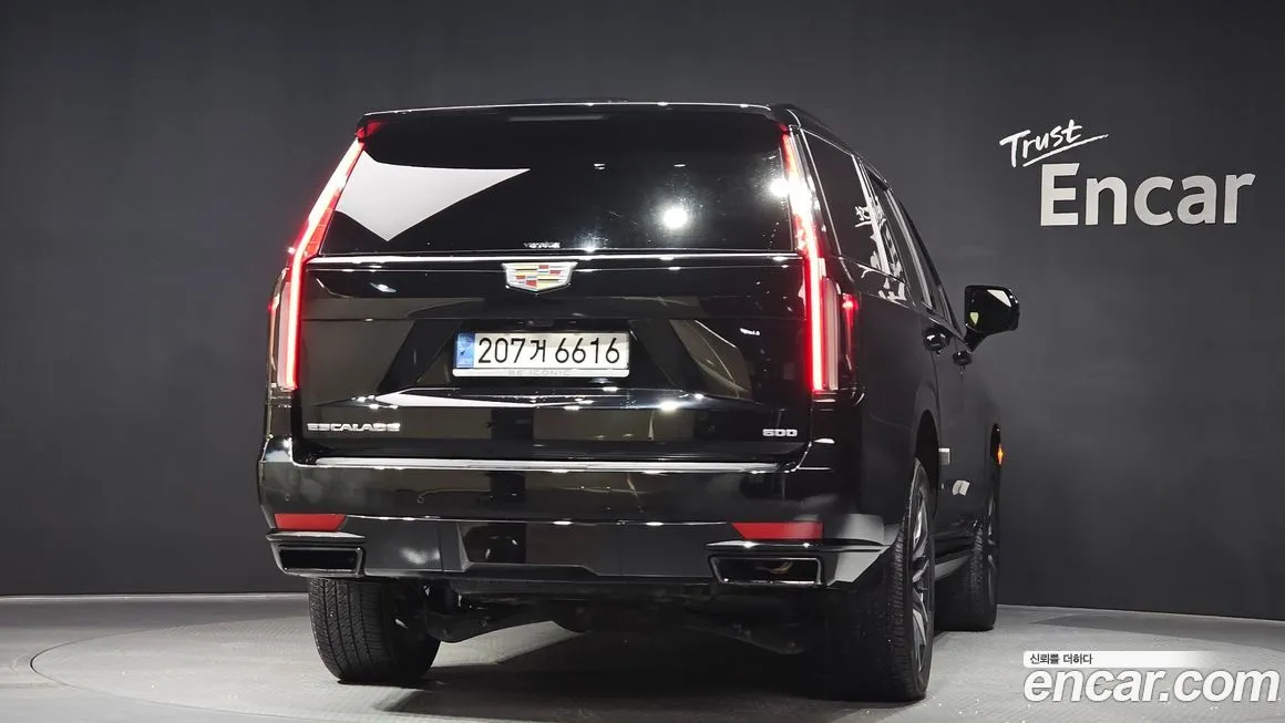 Cadillac Escalade 2023 из KR, фото 4