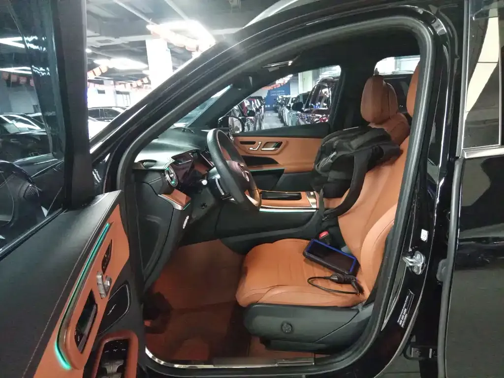 Mercedes-Benz GLC 2024 из CN, фото 5