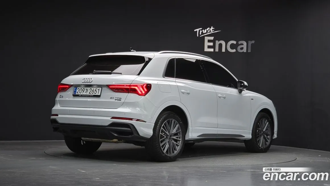 Audi Q3 2023 из KR, фото 2