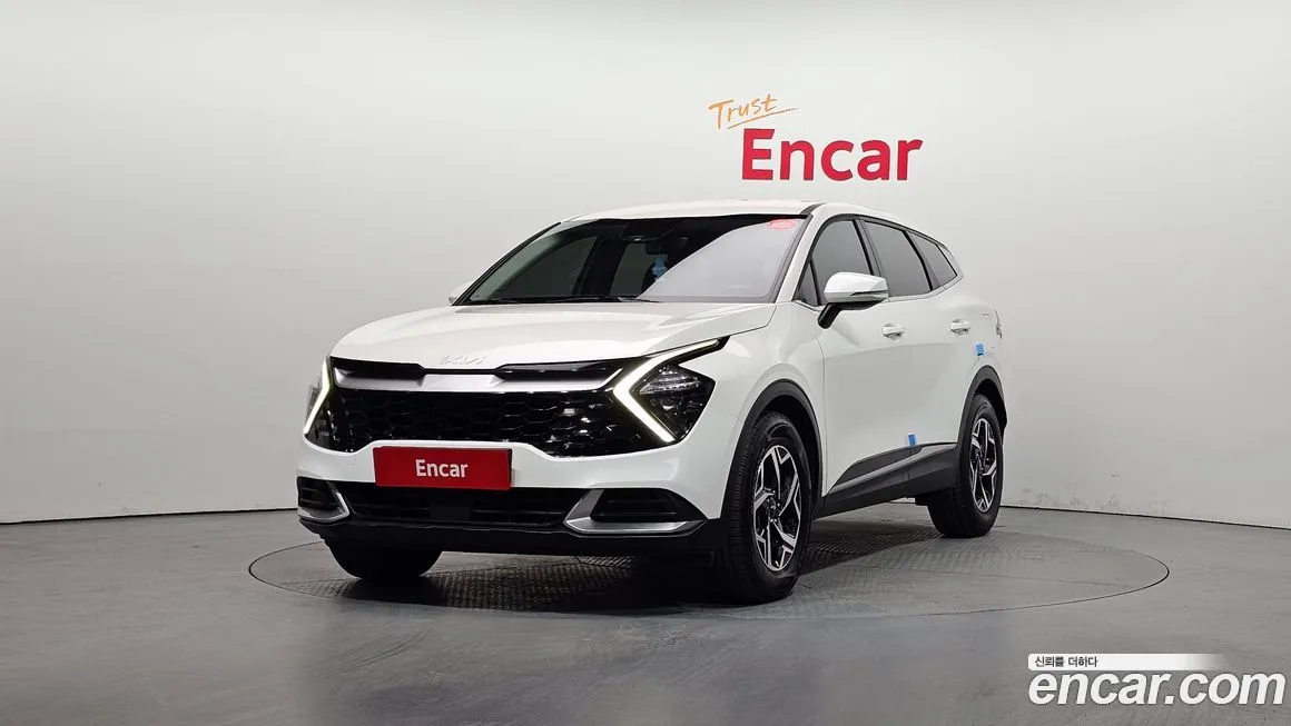 Kia Sportage — фото 1