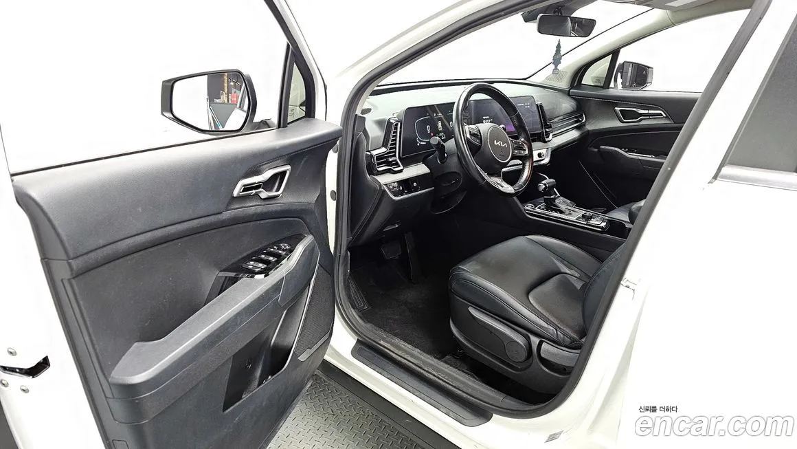 Kia Sportage — фото 10