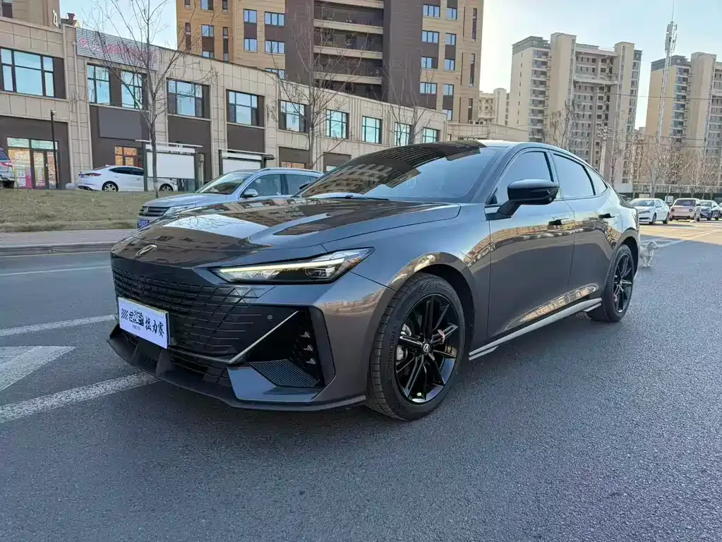 Changan UNI-V 2023 из CN, фото 1
