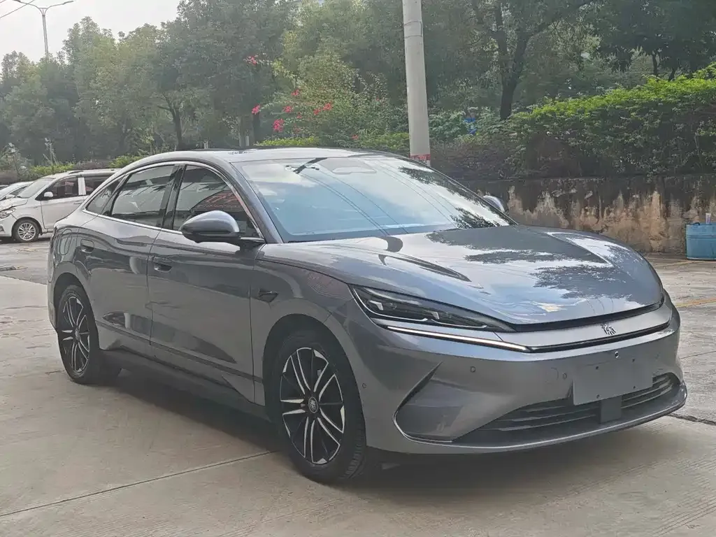 BYD Qin L 2025 из CN, фото 3