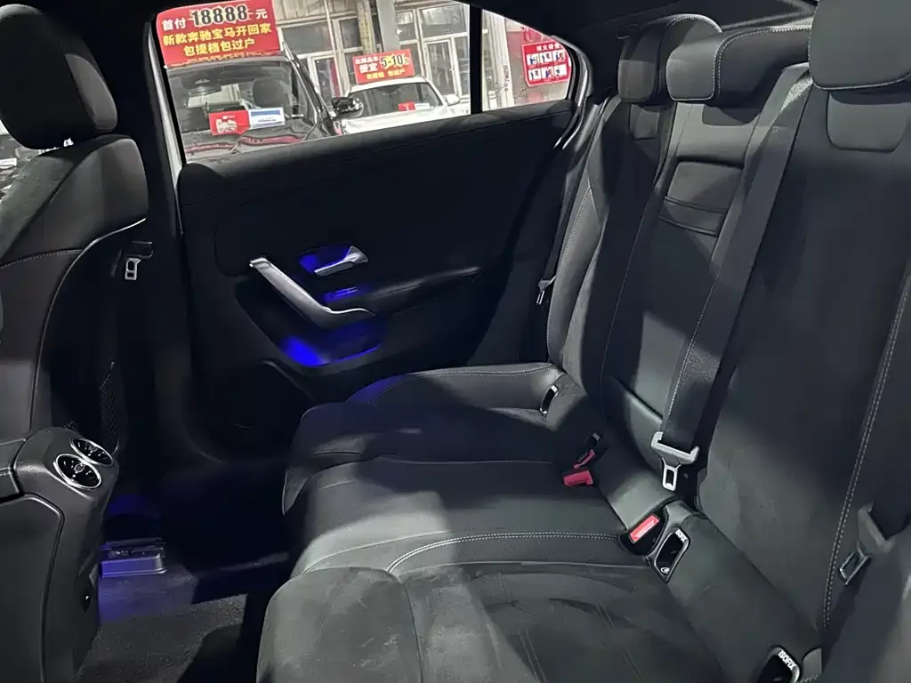 Mercedes-Benz A-Class 2021 из CN, фото 8